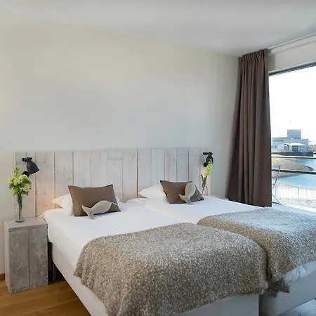 Bizstay Harbour I Scheveningen Apartments The Hague Room photo