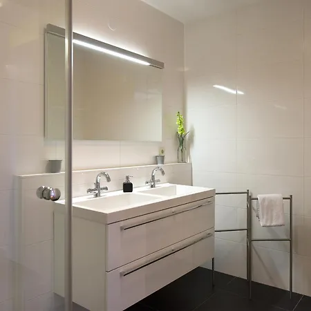 Bizstay Harbour I Scheveningen Apartments The Hague Room photo