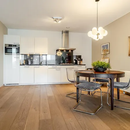 Bizstay Harbour I Scheveningen Apartments The Hague Room photo